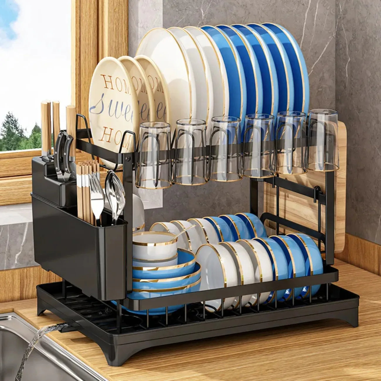 Kitchen & Dining