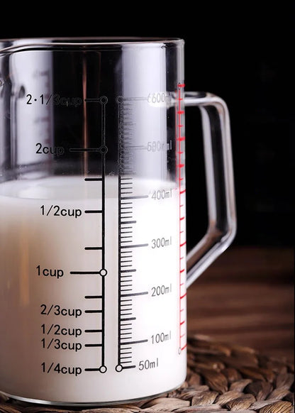 Heat-resistant Glass Measuring Cup With Wood Lid V-shaped Spout Laboratory Beaker Kitchen Baking Milk Coffee Measuring Mug