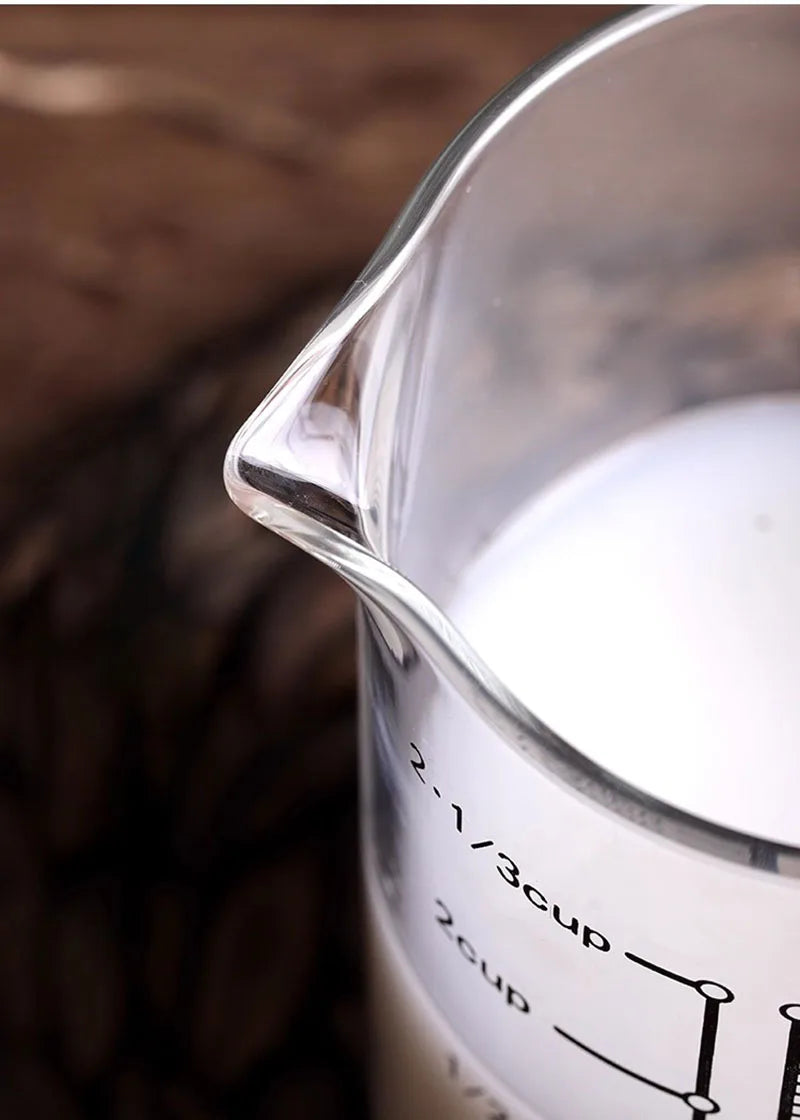 Heat-resistant Glass Measuring Cup With Wood Lid V-shaped Spout Laboratory Beaker Kitchen Baking Milk Coffee Measuring Mug